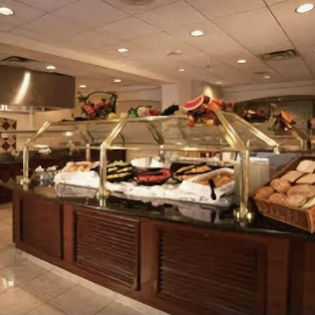 Hotel 31 Houston Near The Galleria Екстериор снимка